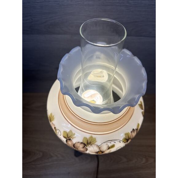 Vintage Accurate Casting Handpainted Hurricane Lamp 19” W/ 3-Way Switch - Picture 7 of 14